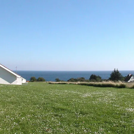 شقة 2 Person In *